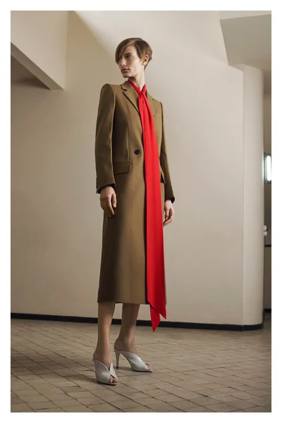 Look 5